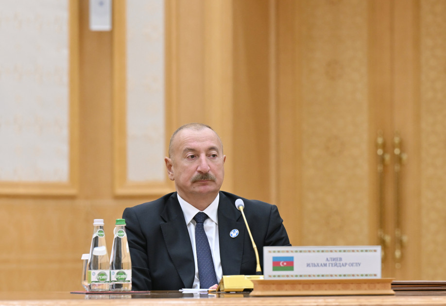 Prezident İlham Əliyev MDB Dövlət Başçıları Şurasının məhdud tərkibdə iclasında iştirak edir<font color=red> - FOTOLAR</font>