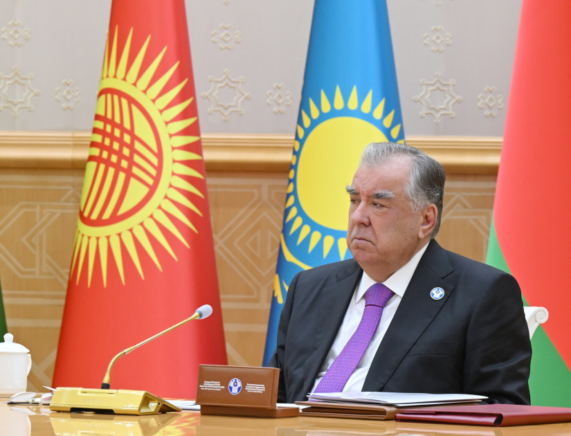 Prezident İlham Əliyev MDB Dövlət Başçıları Şurasının məhdud tərkibdə iclasında iştirak edib<font color='red'> - YENİLƏNİB</font><font color=red> - FOTOLAR</font>