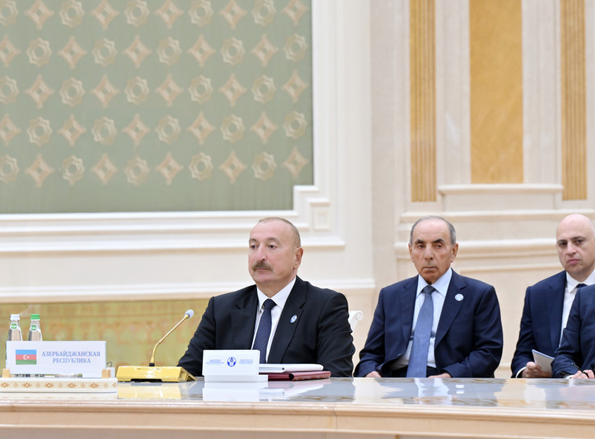 Türkmənbaşı şəhərində MDB Dövlət Başçıları Şurasının geniş tərkibdə iclası keçirilib<font color='red'> - YENİLƏNİB</font><font color=red> - FOTOLAR</font>