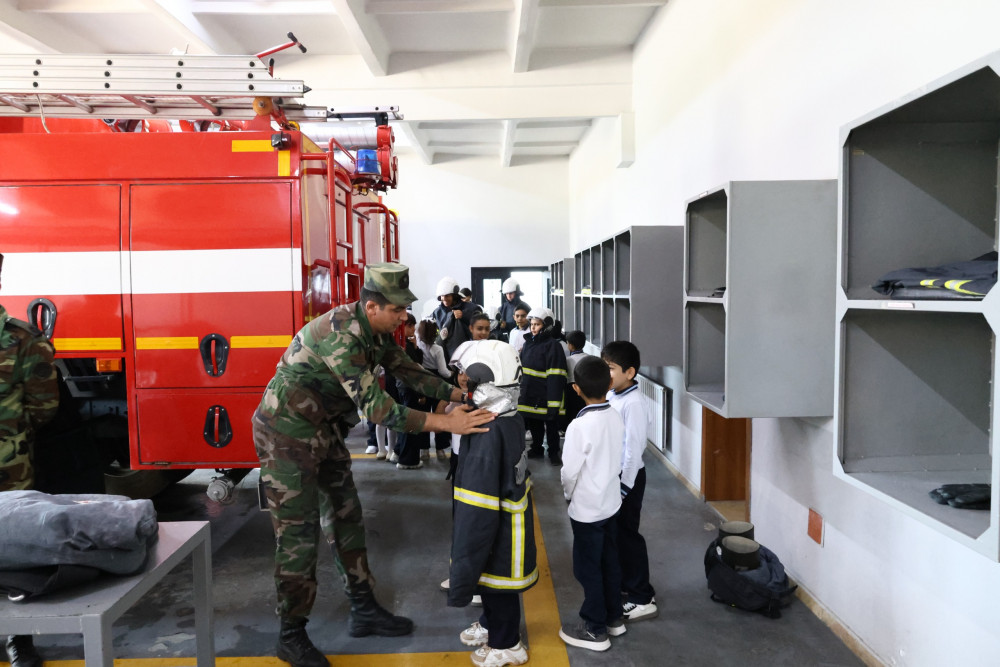Naxçıvan Şəhər Dövlət Yanğından Mühafizə Hissəsində “açıq qapı günü” tədbiri keçirilib<font color=red> - FOTOLAR</font>