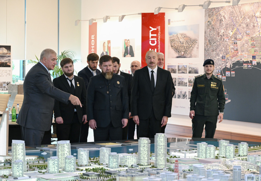 Prezident İlham Əliyev və Rusiyanın Çeçenistan Respublikasının başçısı “Bakı Ağ Şəhər”də olublar<font color=red> - FOTOLAR</font>