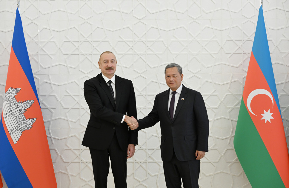 Kamboca Baş nazirinin Bakıda rəsmi qarşılanma mərasimi olub<font color=red> - FOTOLAR</font>