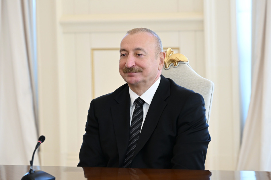 Prezident İlham Əliyevin Kambocanın Baş naziri ilə geniş tərkibdə görüşü olub<font color=red> - FOTOLAR</font>