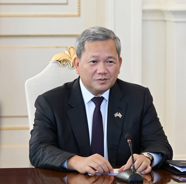 Prezident İlham Əliyevin Kambocanın Baş naziri ilə geniş tərkibdə görüşü olub<font color=red> - FOTOLAR</font>