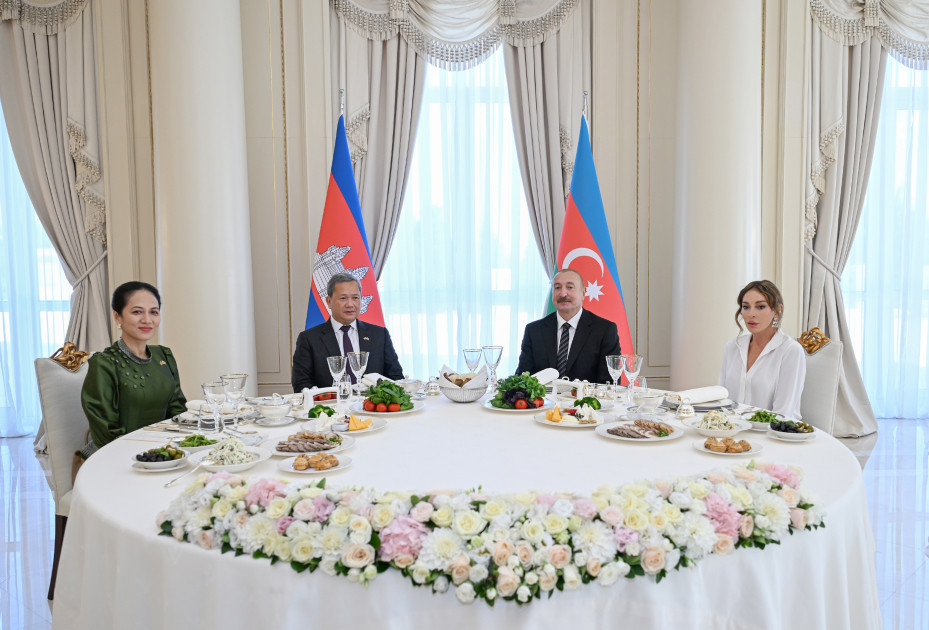 Prezident İlham Əliyevin adından Kamboca Baş nazirinin şərəfinə rəsmi nahar verilib<font color=red> - FOTOLAR</font>
