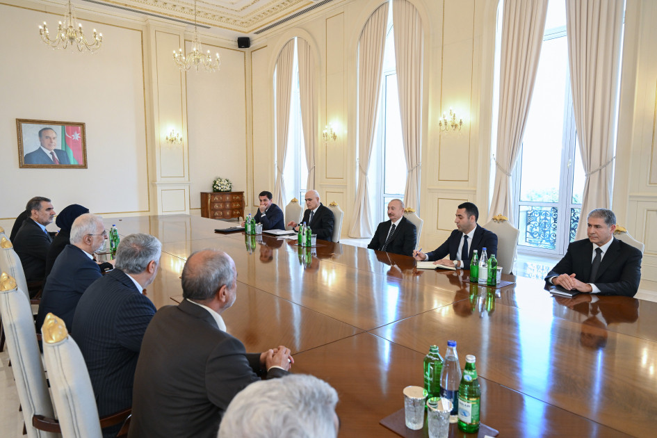 Prezident İlham Əliyev İranın daxili işlər nazirini qəbul edib<font color=red> - FOTOLAR</font>