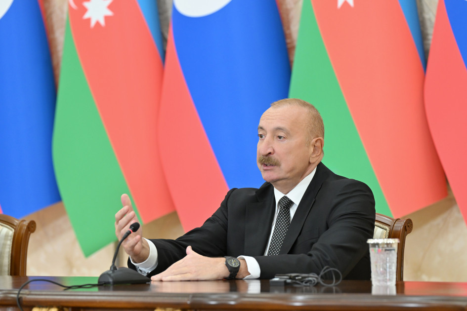 Azərbaycan və Laos prezidentləri mətbuata bəyanatlarla çıxış ediblər<font color='red'> - YENİLƏNİB</font><font color=red> - FOTOLAR</font>