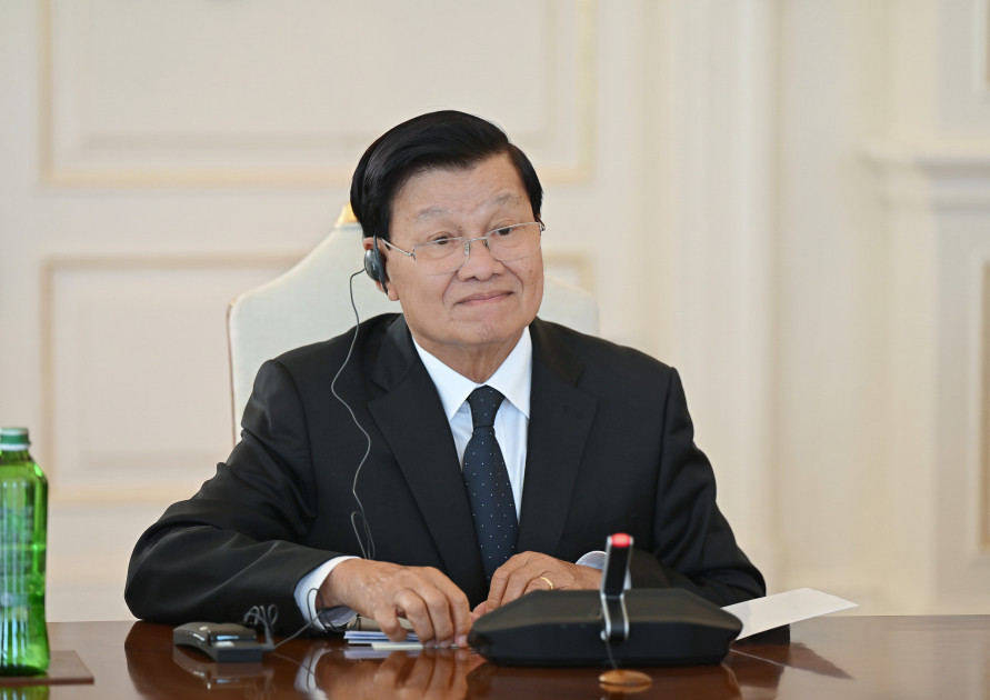 Prezident İlham Əliyevin Laos Prezidenti ilə geniş tərkibdə görüşü olub<font color='red'> - YENİLƏNİB</font><font color=red> - FOTOLAR</font>