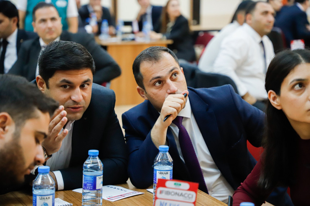 Dövlət qurumlarının gənc əməkdaşları arasında intellekt yarışı keçirilib<font color=red> - FOTOLAR</font>