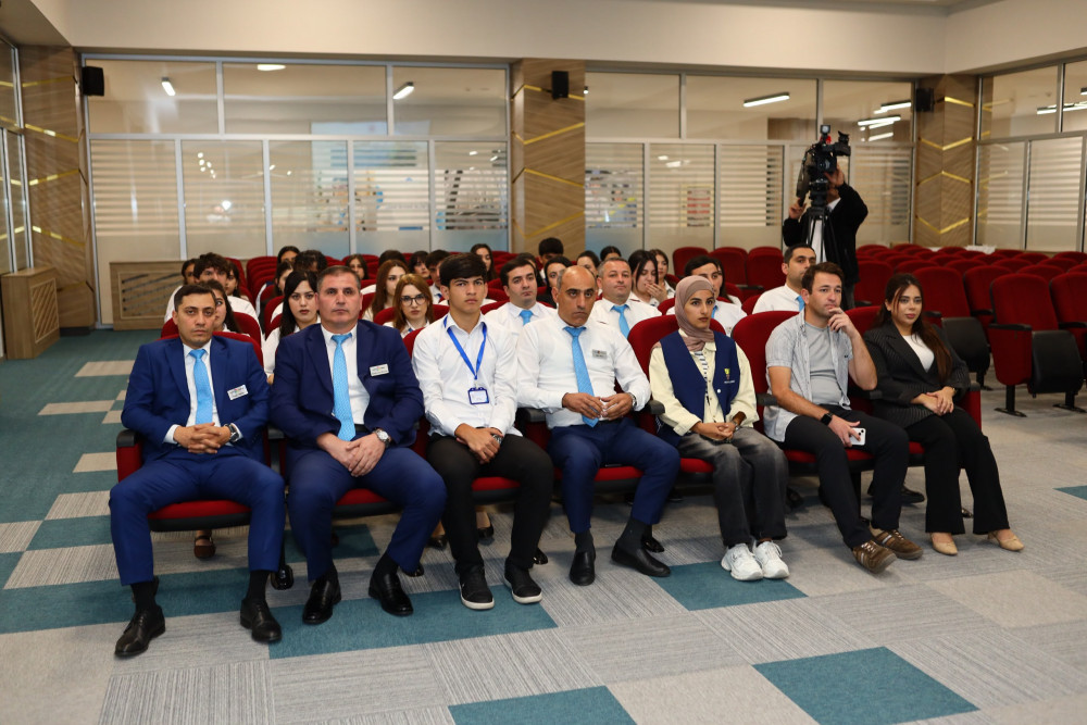 "ASAN xidmət" mərkəzində “Ekoloji məsuliyyət və davamlı gələcək” mövzusunda maarifləndirici görüş keçirilib<font color=red> - FOTOLAR</font>
