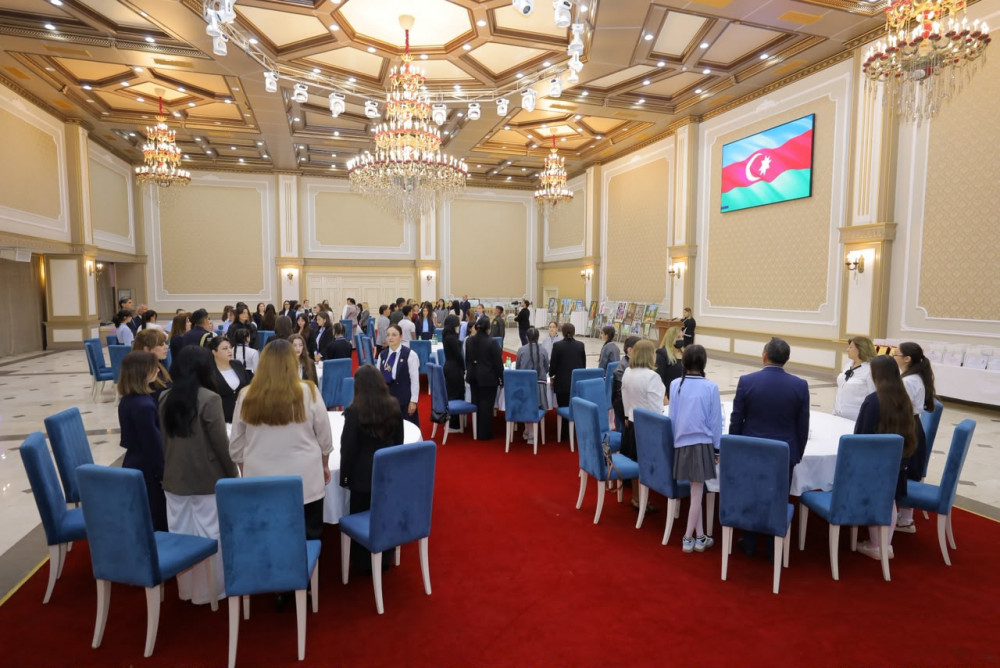 Naxçıvanda yaradıcılıq müsabiqələrinin qaliblərinin mükafatlandırılması tədbiri keçirilib<font color=red> - FOTOLAR</font>
