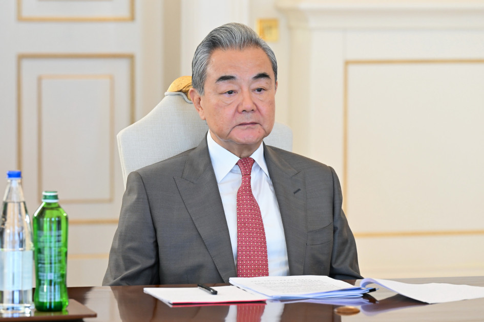 Prezident İlham Əliyev Çin Kommunist Partiyası Mərkəzi Komitəsinin Siyasi Bürosunun üzvünü qəbul edib<font color=red> - FOTOLAR</font>