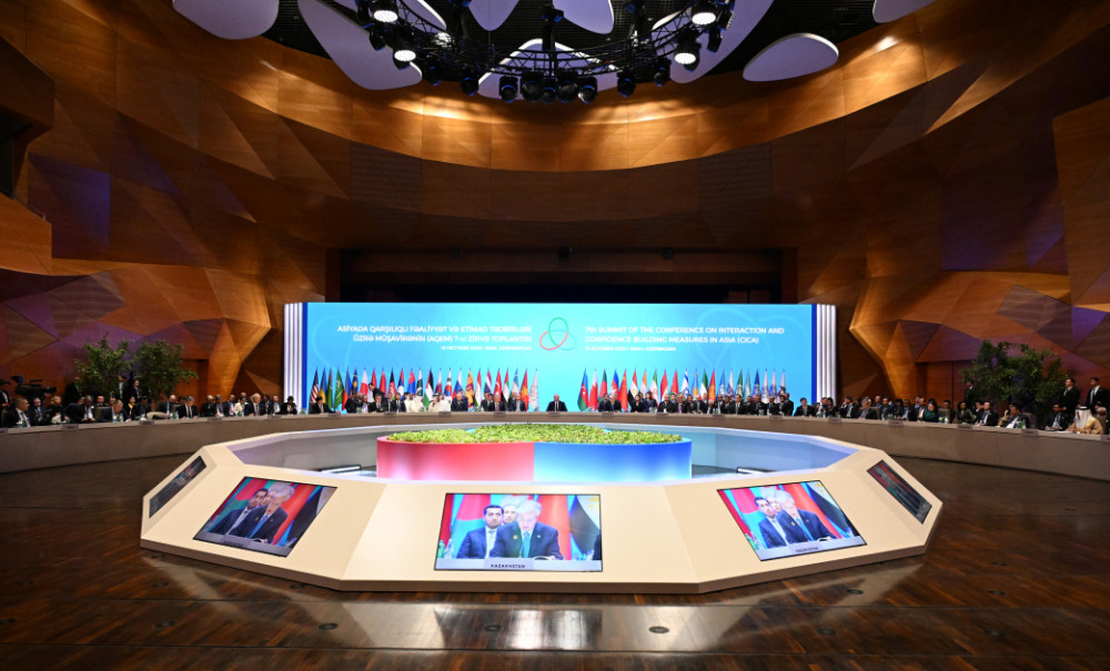 Bakıda AQEM-in 7-ci Zirvə Görüşü keçirilir Prezident İlham Əliyev tədbirdə çıxış edib<font color='red'> - YENİLƏNİB</font><font color=red> - FOTOLAR</font>