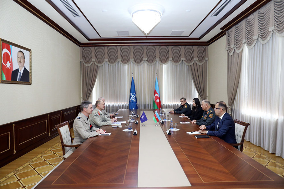 Azərbaycan Ordusunun Baş Qərargah rəisi NATO-nun nümayəndə heyəti ilə görüşüb<font color=red> - FOTOLAR</font>