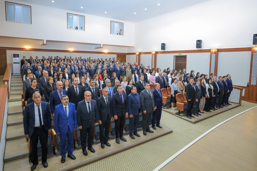Şahbuz rayonunda YAP-ın VIII Qurultayından irəli gələn vəzifələr müzakirə olunub<font color=red> - FOTOLAR</font>