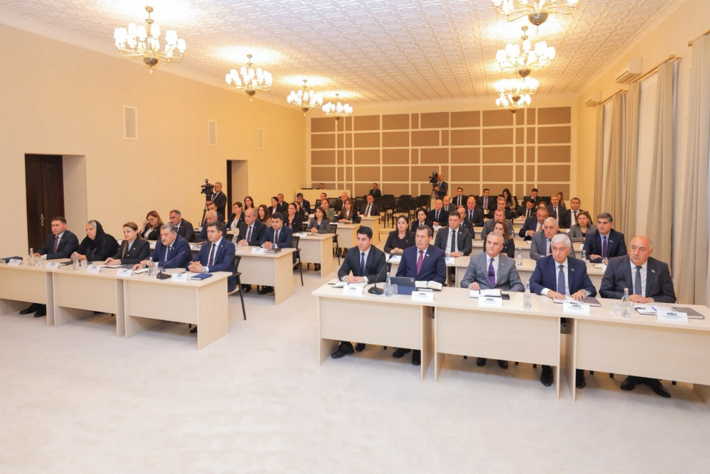 Ali Məclisin növbəti  plenar iclası keçirilib<font color=red> - FOTOLAR</font>