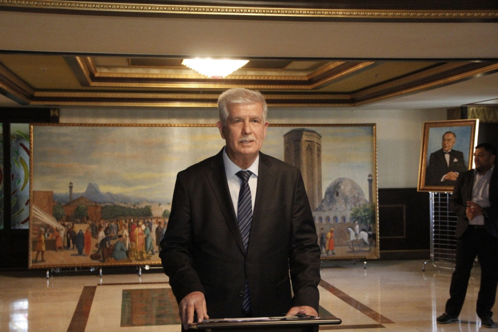 Rəssam Nizami Məmmədovun 60 illik yaradıcılığına həsr olunmuş sərgi açılıb<font color=red> - FOTOLAR</font>