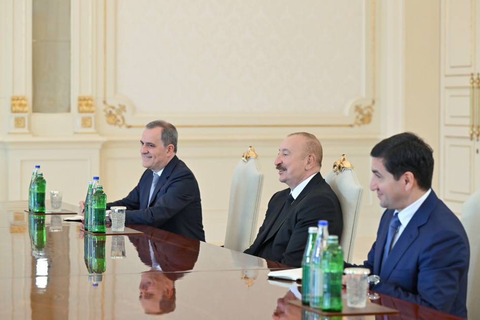 Azərbaycan Prezidenti İlham Əliyev Hindistanın xarici işlər nazirini qəbul edib<font color=red> - FOTOLAR</font>