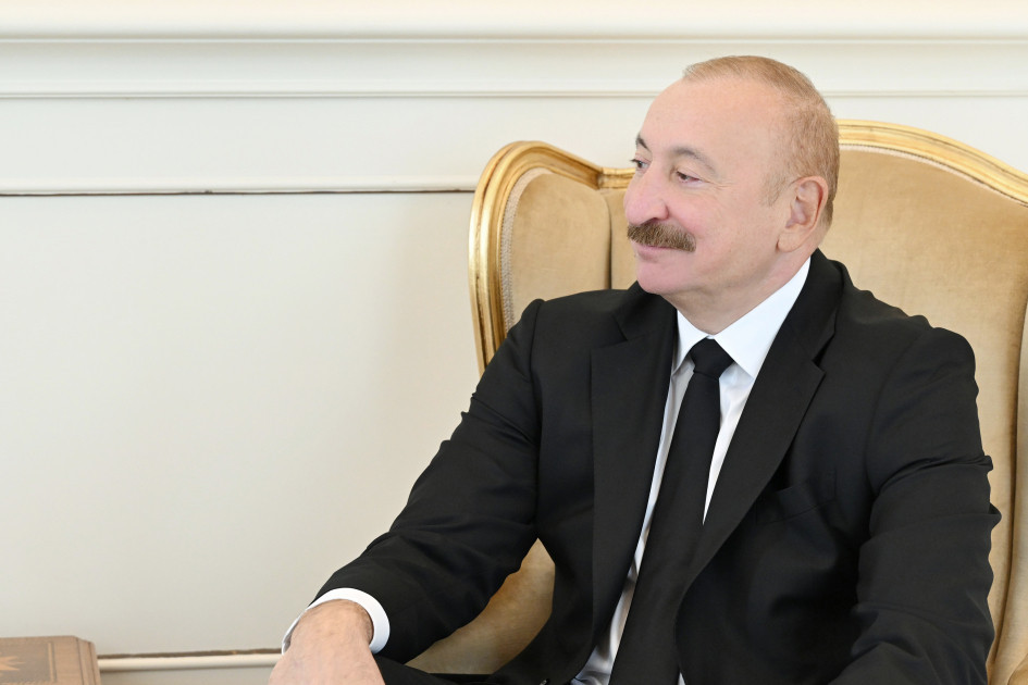 Prezident İlham Əliyev Fərhad Xəlilova “İstiqlal” ordenini təqdim edib<font color='red'> - YENİLƏNƏCƏK</font><font color=red> - FOTOLAR</font>
