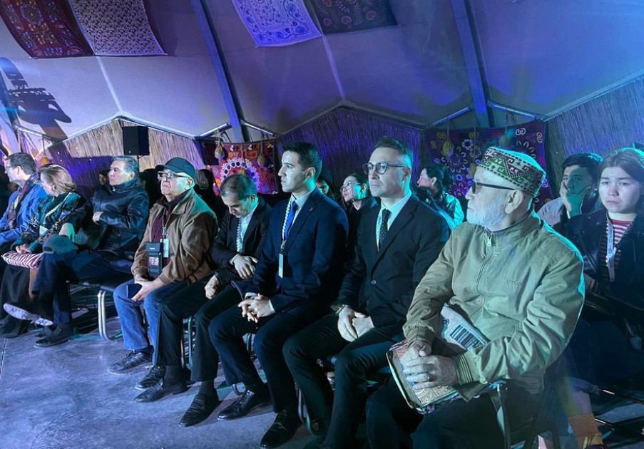 Azərbaycan Xivədə beynəlxalq yaradıcılıq forumunda təmsil olunub<font color=red> - FOTOLAR</font>