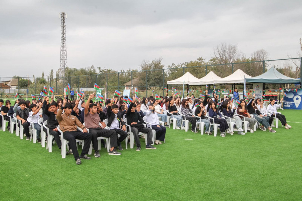 “Səyyar Gənclər Xidməti” Zərdab gənclərinə yeni imkanlar qazandırıb<font color=red> - FOTOLAR</font>