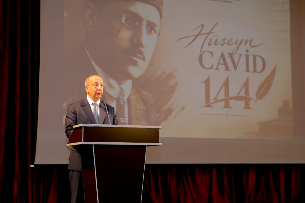 Görkəmli şair, dramaturq və mütəfəkkir Hüseyn Cavidin anadan olmasının 144-cü ildönümü qeyd olunub<font color=red> - FOTOLAR</font>