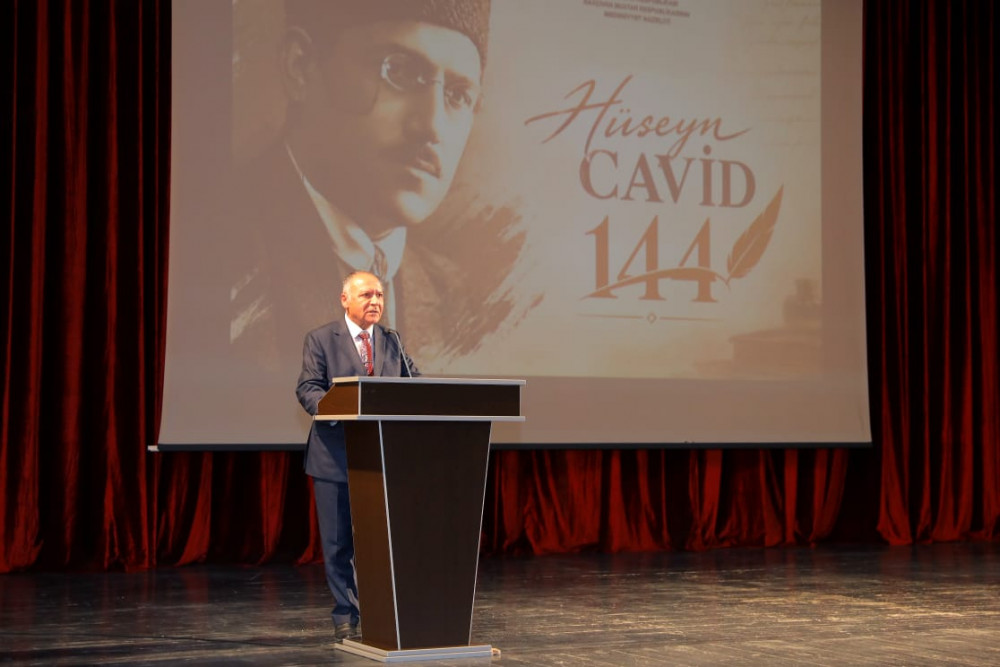 Görkəmli şair, dramaturq və mütəfəkkir Hüseyn Cavidin anadan olmasının 144-cü ildönümü qeyd olunub<font color=red> - FOTOLAR</font>