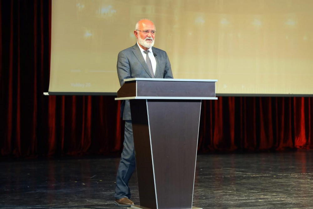Naxçıvan Dövlət Uşaq Teatrının 20 illik yubileyi qeyd olunub<font color=red> - FOTOLAR</font>