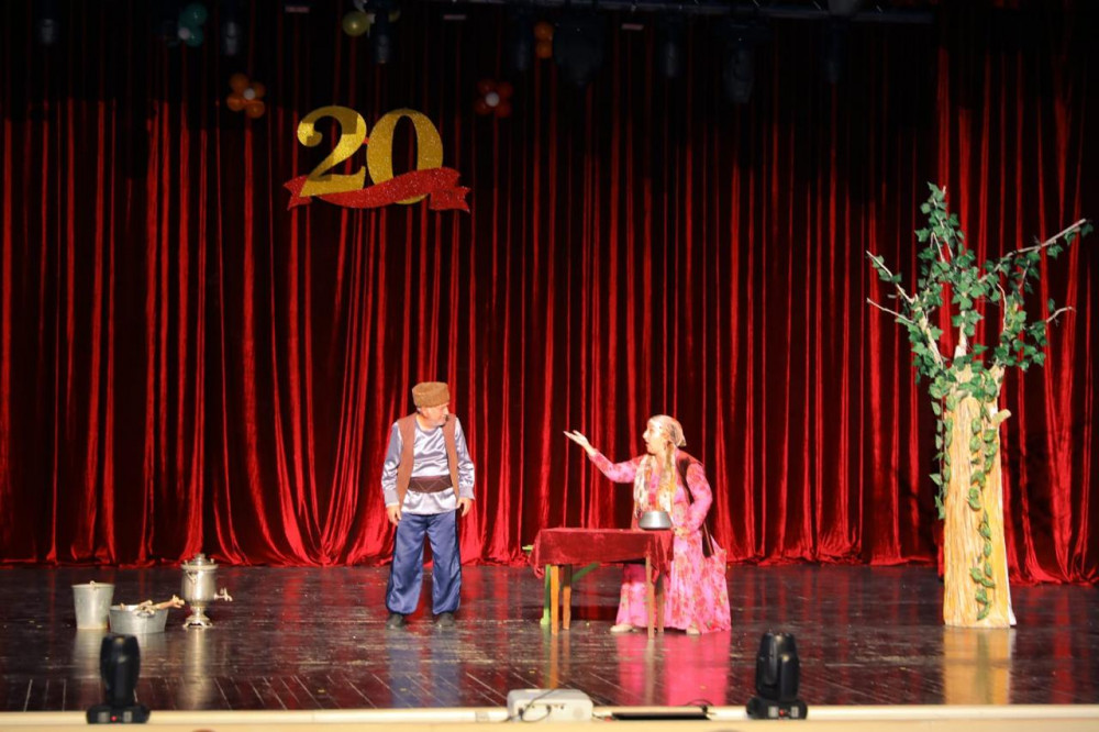 Naxçıvan Dövlət Uşaq Teatrının 20 illik yubileyi qeyd olunub<font color=red> - FOTOLAR</font>