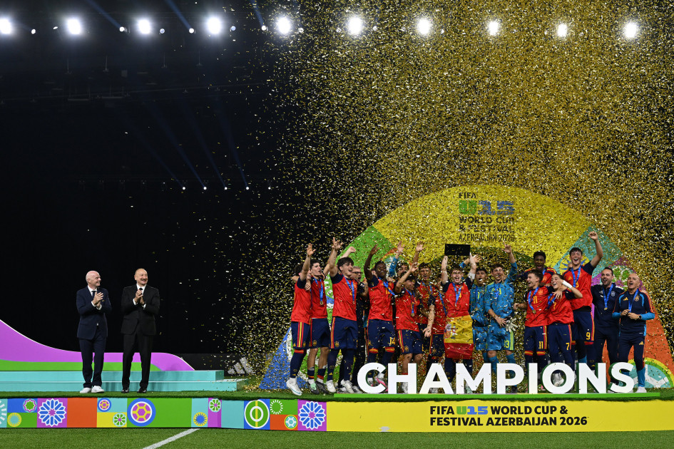 Prezident İlham Əliyev “FIFA U-15 World Cup and Festival”ın final matçını izləyib, mükafatlandırma mərasimində iştirak edib<font color='red'> - YENİLƏNİB</font><font color=red> - FOTOLAR</font>