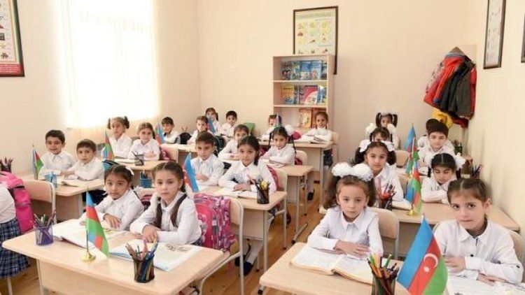 Şagirdlər vətənpərvərlik ruhunda tərbiyə olunurlar