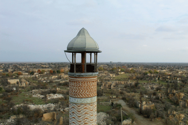 İqtisadi rayonların yeni bölgüsü Qarabağın və Şərqi Zəngəzurun inkişafını sürətləndirəcək <font color='red'> - Şərh</font>