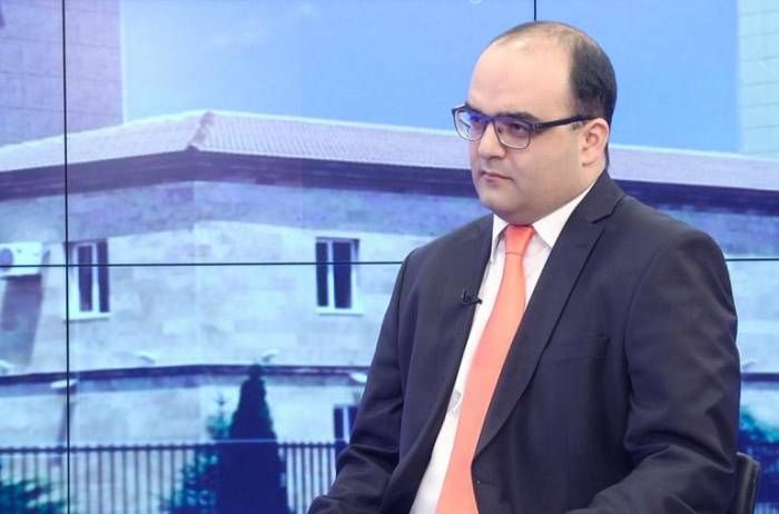 "Nəyi qeyd edəcəksiniz? Yalançı müstəqilliyi?!" - Erməni politoloq