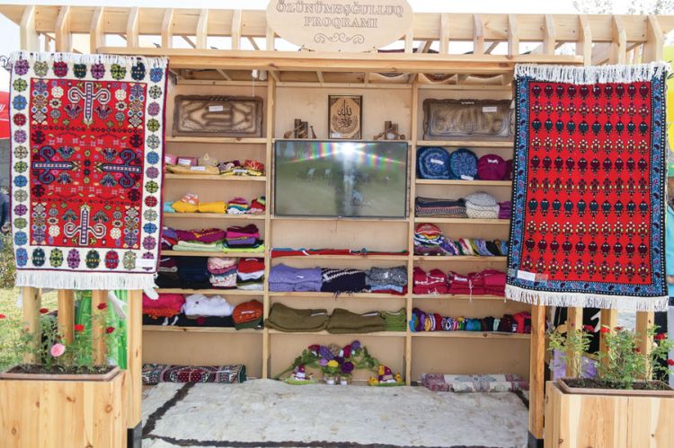 Muxtar respublikada ailə, qadın və uşaq hüquqları qorunur