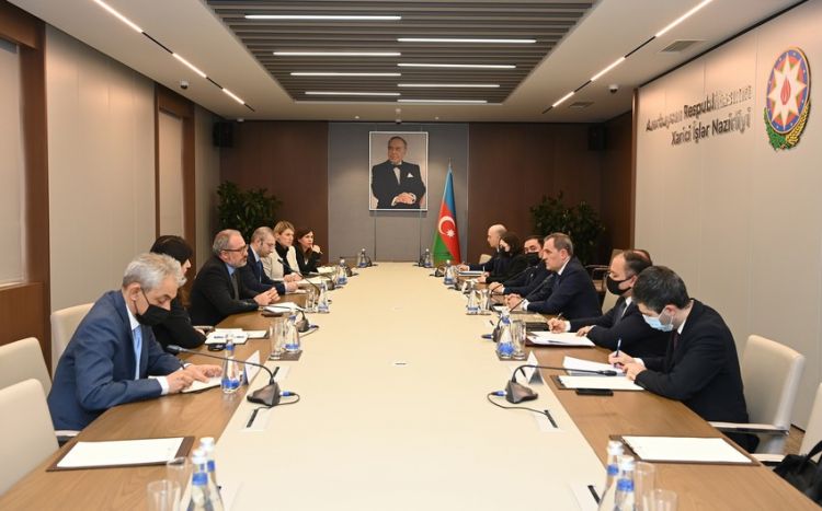 Ceyhun Bayramov BMT rəsmisini Ermənistanın törətdiyi ekoloji terrorla bağlı məlumatlandırıb