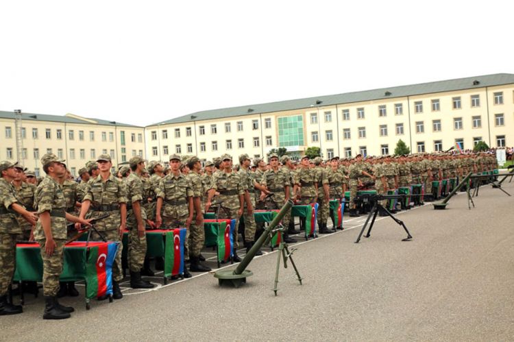 Müddətli həqiqi hərbi xidmətə çağırış üzrə komissiyanın yeni tərkibi təsdiqlənib