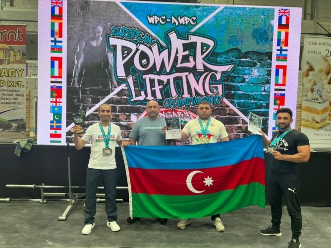 Azərbaycan təmsilçiləri pauerliftinq üzrə açıq Avropa çempionatında uğurla çıxış ediblər