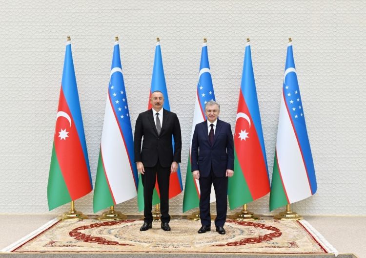 Özbəkistan Respublikasının Prezidenti Şavkat Mirziyoyev Azərbaycan Respublikasının Prezidenti İlham Əliyevə zəng edib
