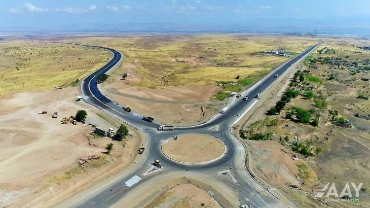 Şükürbəyli-Cəbrayıl-Hadrut avtomobil yolunun 20 km-lik hissəsi asfaltlanıb