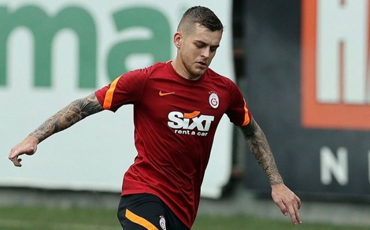 "Qalatasaray" futbolçusunu ərəb klubuna icarəyə verib