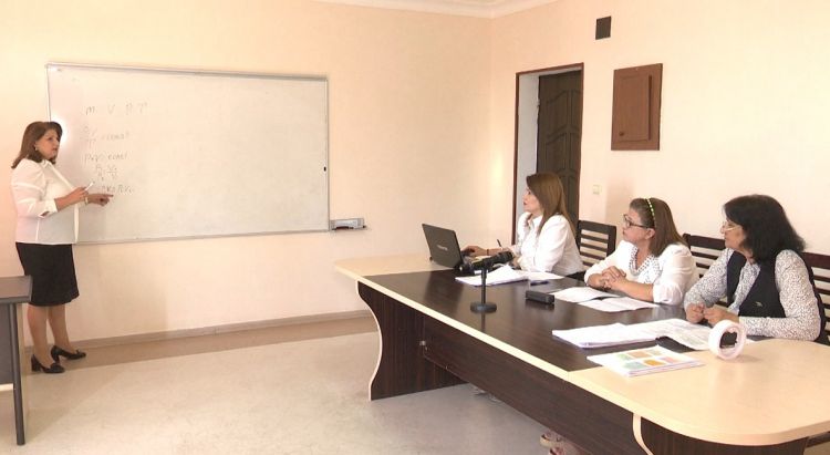 Naxçıvanda hərbi lisey müəllimlərinin sertifikatlaşdırılması aparılır<font color=red> - FOTOLAR</font>