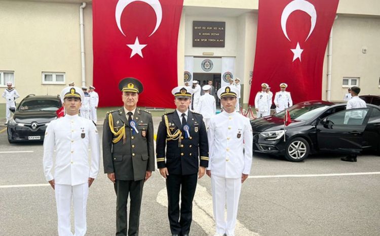 Türkiyədə təhsilini başa vuran Azərbaycan hərbçilərinə diplomlar təqdim edilib<font color=red> - FOTOLAR</font>