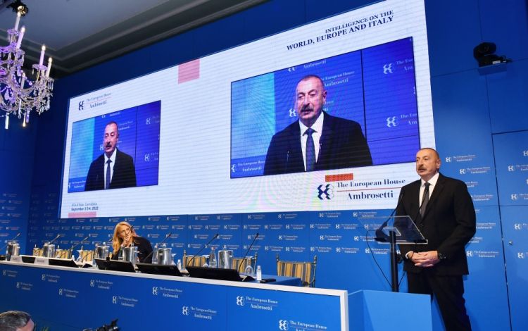 Azərbaycan Prezidenti: Artan enerji tələbatını ödəmək üçün sıx əməkdaşlığa və koordinasiyaya ehtiyac var