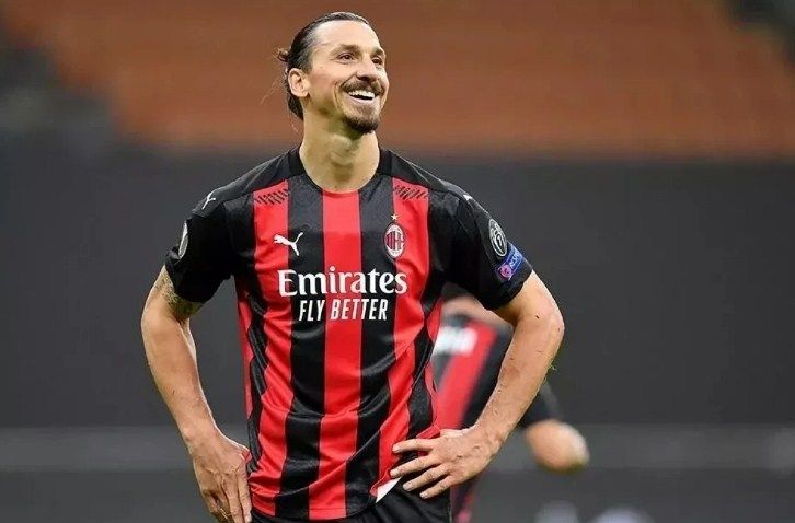 Zlatan İbrahimoviçin adı ÇL-də iştirak ərizəsinə salınmayıb