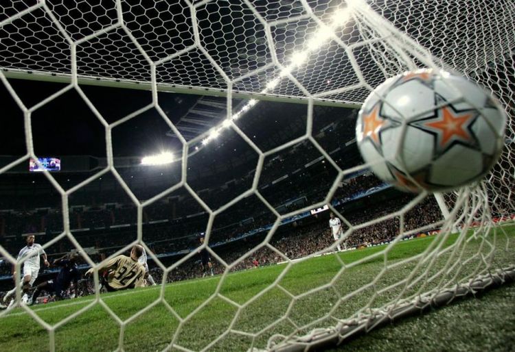 Futbol üzrə Azərbaycan Premyer Liqası: V tura yekun vurulub