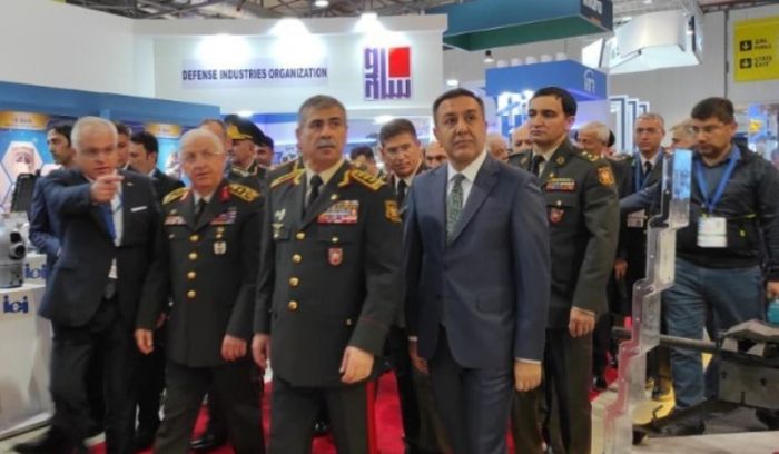 Müdafiə naziri Zakir Həsənov və Türkiyənin Baş Qərargah rəisi Yaşar Güler “ADEX” sərgisini ziyarət edib