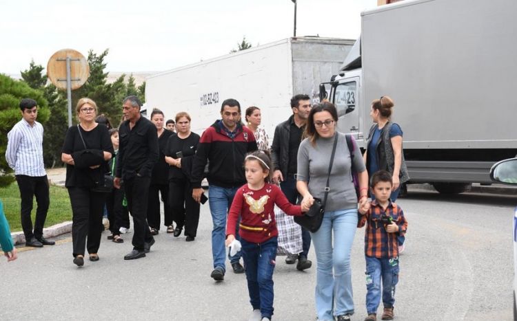 Ağalının daha 125 sakini doğma yurduna qayıdıb<font color=red> - FOTOLAR</font>