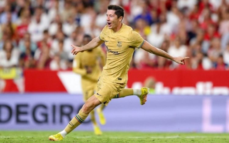 Levandovski Ronaldunun nailiyyətini geridə qoyub