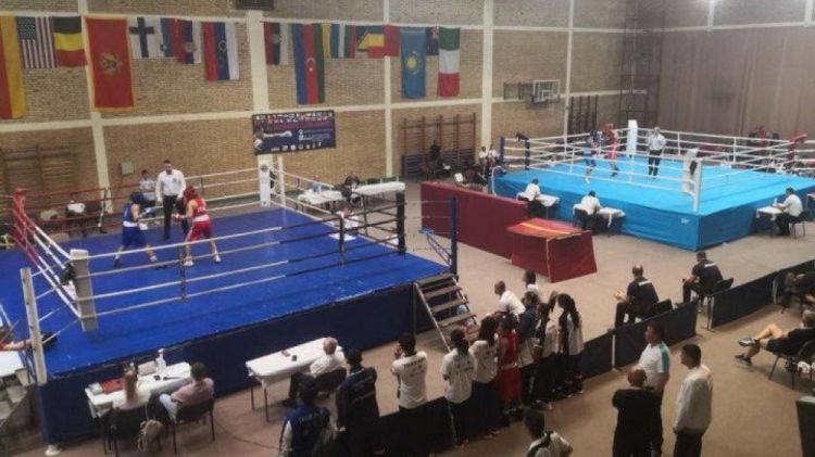 Azərbaycanın 2 boksçusu Serbiyada beynəlxalq turnirə qələbə ilə başlayıb