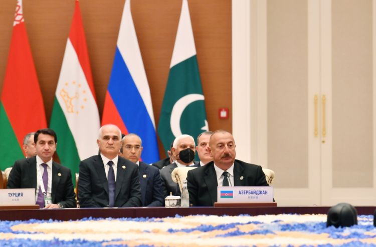 Azərbaycan Prezidenti İlham Əliyev Səmərqənddə keçirilən Şanxay Əməkdaşlıq Təşkilatına üzv ölkələrin Sammitində çıxış edib<font color='red'> - YENİLƏNİB 2</font><font color=red> - FOTOLAR</font>